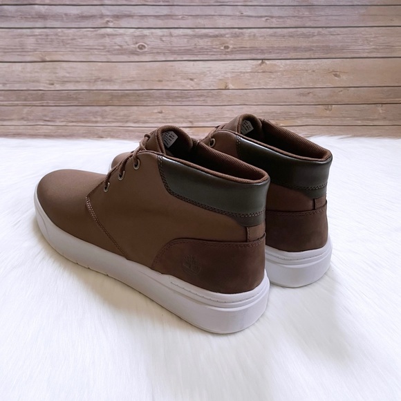 Timberland Men’s Seneca Bay Brown Chukka Boots - Picture 2 of 7
